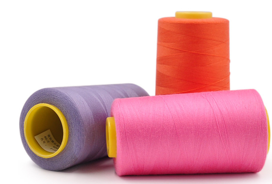60/2 Hochwertiges Polyester-Nähtfaden mit 100 Spunen