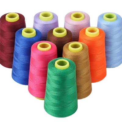 China Fabrik 100% Polyester Nähfaden 402 Polyester Faden Farbe Fäden anpassbar