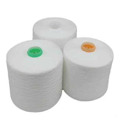 402 403 Gefärbtes Polyestergarn 100% Polyester Spundgarn für Nähgarne aus Polyester
