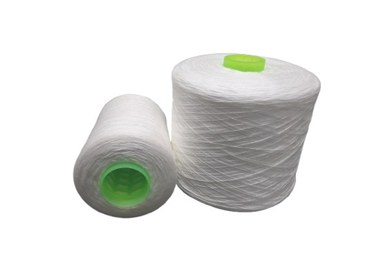 402 403 Gefärbtes Polyestergarn 100% Polyester Spundgarn für Nähgarne aus Polyester