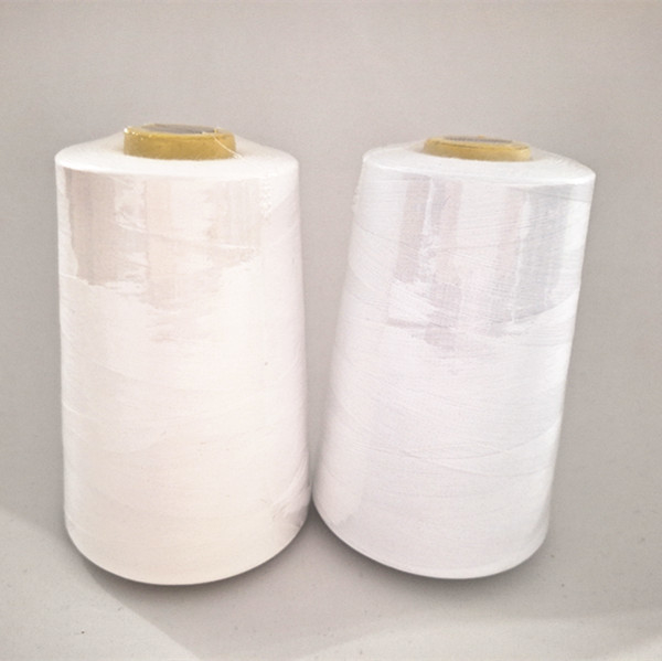 Weiße Farbe 40/2 Polyester Nähgarne für Kleidung