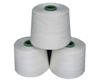 30 / 1 hohe Hartnäckigkeit gesponnenes Polyester-Strickgarn-rohes Weiß-Jungfrau-Polyester 100%